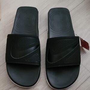 Nike Air Max Cirro Slide Black and Metallic Silver